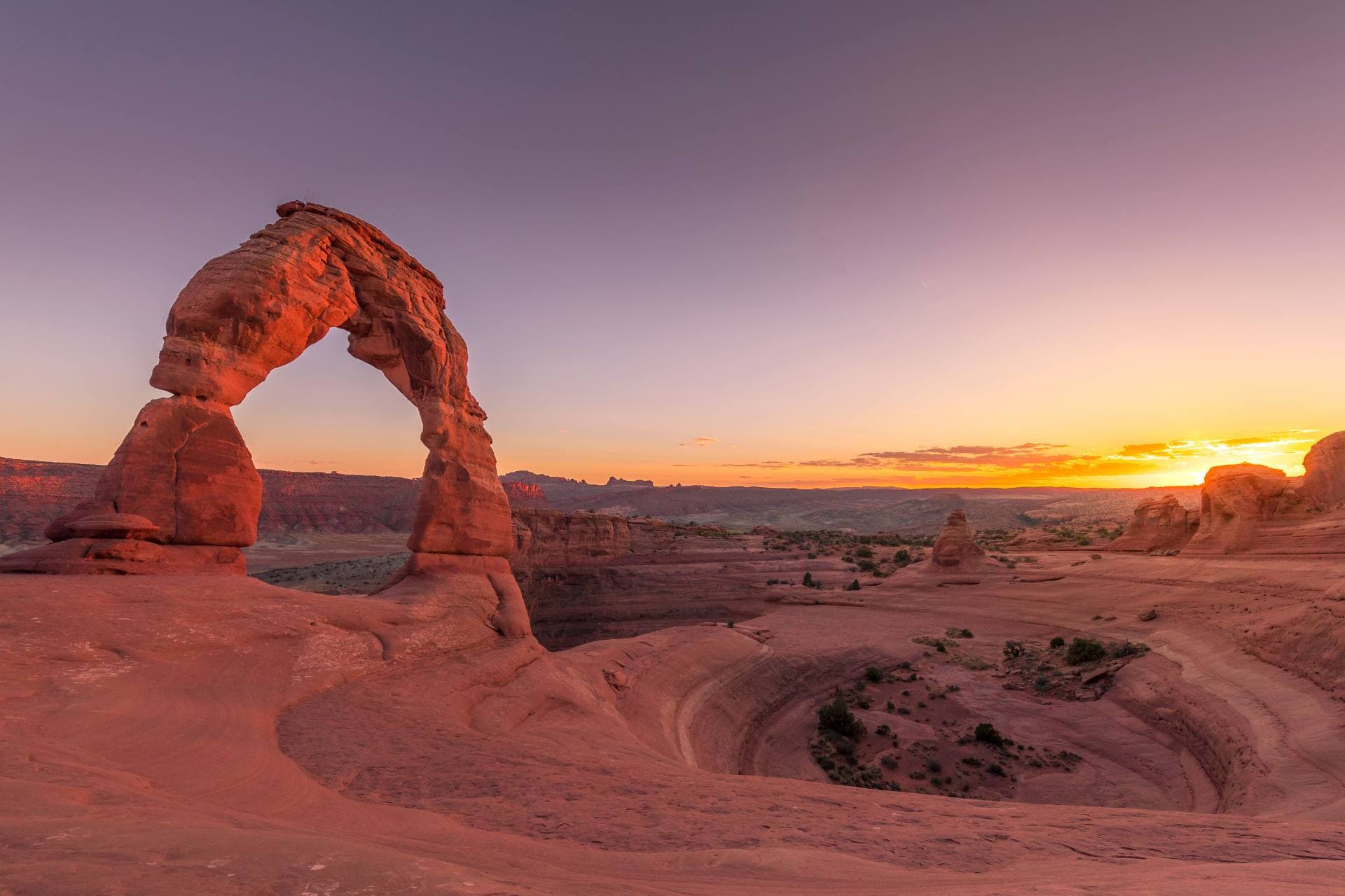 Utah Mighty 5 National Parks Road Trip: The Perfect 7-Day Itinerary (Zion to Canyonlands)